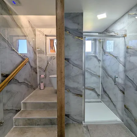 Paisible Avec Animaux - 6 Pers. - Fr-1-589-855 Apartment *